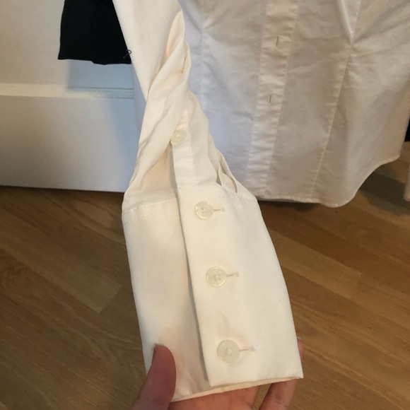 Express Blouse - Picture 2 of 4